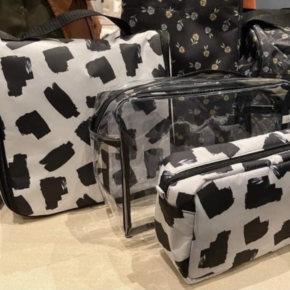 Thirty-one bags - Picture 8 of 8